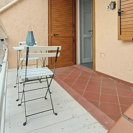 ホームステイ La Perla Del Mare *